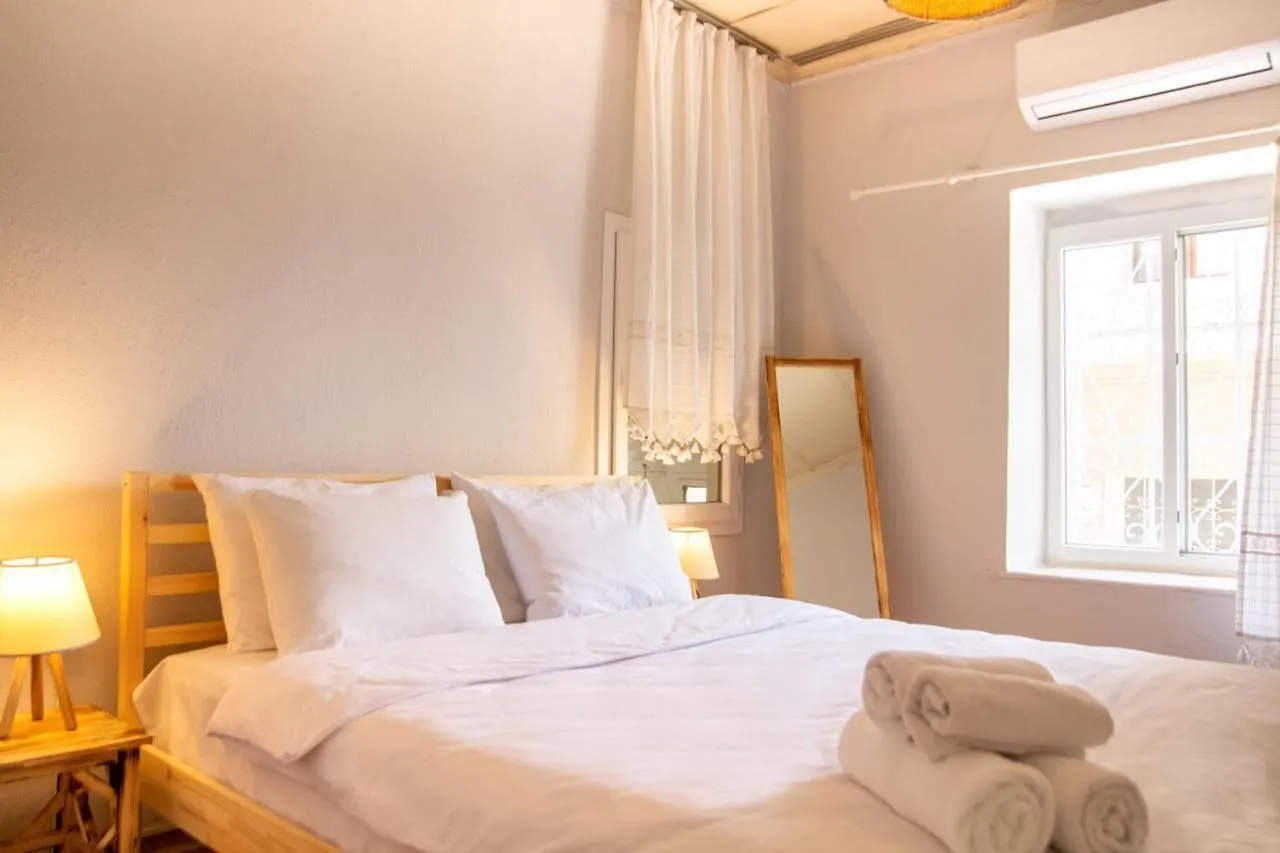 Authentic House Near Popular Attractions In Izmir Apartment Turkey